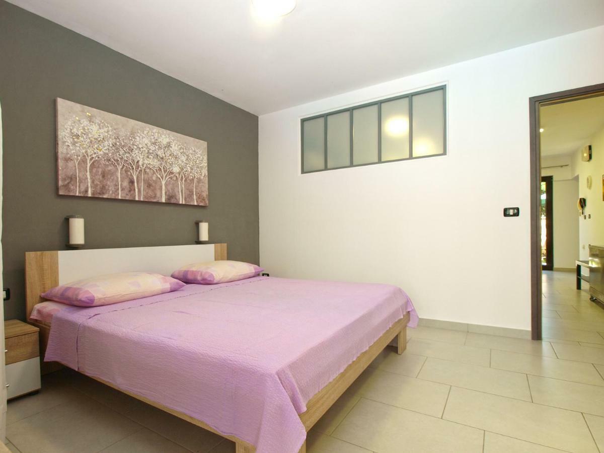 Villa House Puntizela 747 Pola Esterno foto